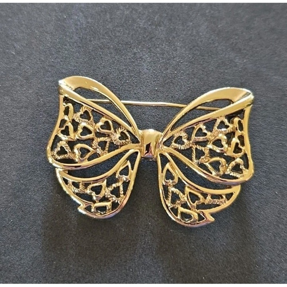Butterfly Openwork Hearts Vintage Gold Brooch Pin